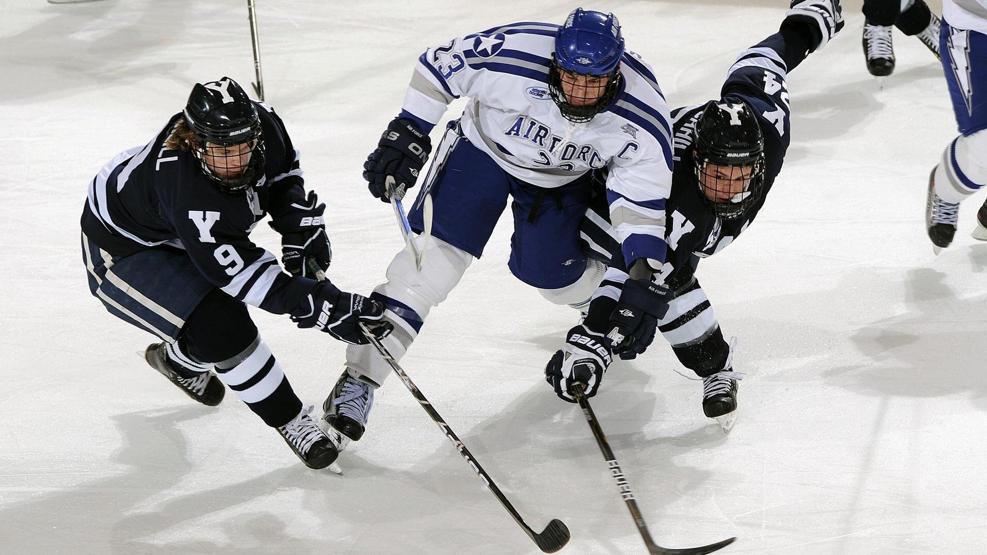 滕哈格:重回故里还是再次挑战英超,滕哈格续约