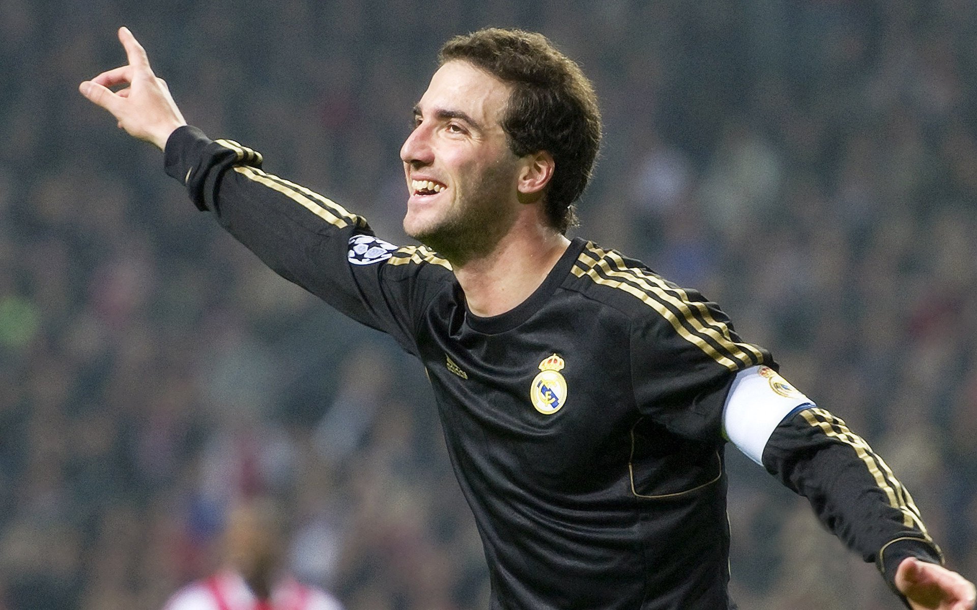 星空game平台-上海申花遭遇两连败，亚冠成绩再度受挫，上海申花亚冠最新战报